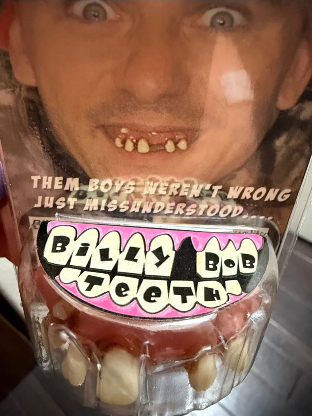 Halloween Teeth - Novelty Costume Fake Teeth Comedy Billy Bob Zombie Creepy